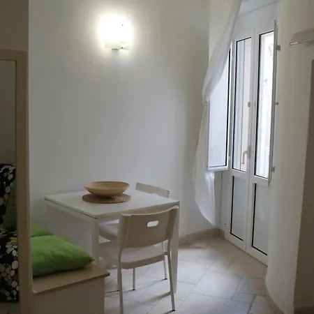 Mamma Maria 2010 مونوبولي